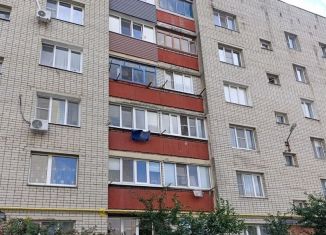 Продаю 3-ком. квартиру, 59.5 м2, Губкин, Преображенская улица, 6В
