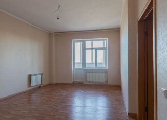 Сдаю в аренду 2-ком. квартиру, 64 м2, Курск, улица 8 Марта, 89