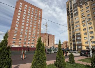 Продаю 2-ком. квартиру, 54.6 м2, Рязань, Семчинская улица, 7