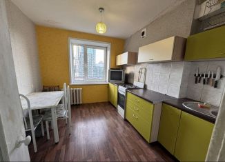 Двухкомнатная квартира в аренду, 42 м2, Пермь, улица Связистов, 4, Дзержинский район