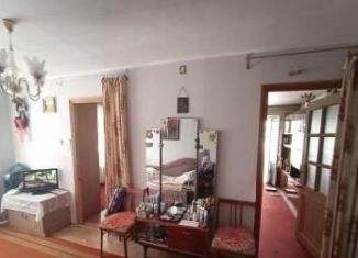 Продаю 3-ком. квартиру, 51 м2, Ростов-на-Дону, Абаканская улица, 20