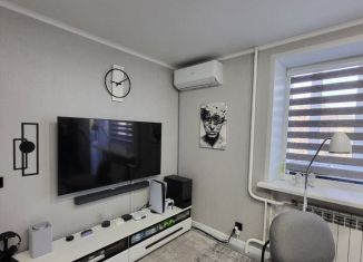 Продаю двухкомнатную квартиру, 45 м2, Ставрополь, микрорайон № 6, улица Мира, 280/6