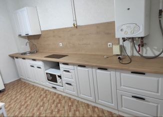 2-комнатная квартира в аренду, 75 м2, Нефтекамск, Комсомольский проспект, 68