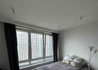 Аренда 1-ком. квартиры, 30 м2, Москва, Газгольдерная улица, 10