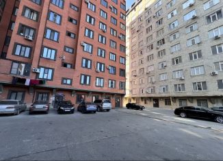 Продаю 2-ком. квартиру, 74 м2, Махачкала, улица Эльзы Ибрагимовой, 27Б
