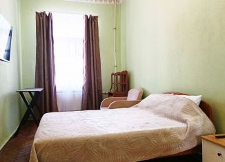 2-ком. квартира в аренду, 54 м2, Санкт-Петербург, Невский проспект, 111/3