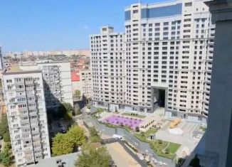 Продаю 3-ком. квартиру, 108 м2, Краснодар, Школьная улица, 1, Школьный микрорайон