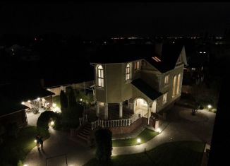 Сдаю в аренду коттедж, 398 м2, Уфа, Аэродромная улица, 16В