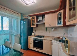 Сдаю в аренду 3-комнатную квартиру, 65 м2, Балаково, улица Набережная Леонова, 51А