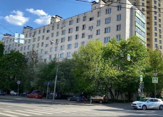 Продаю квартиру студию, 11.6 м2, Москва, Клинская улица, 19