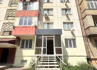 Продажа помещения свободного назначения, 100 м2, Махачкала, проспект Насрутдинова, 30Ак5