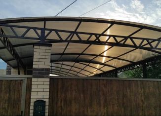 Дом на продажу, 200 м2, село Чалтырь, улица 1-й Тупик, 1Б