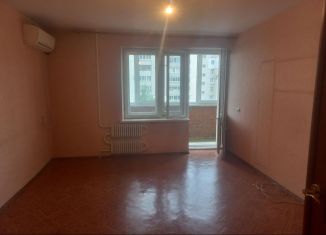 Продам 3-ком. квартиру, 60 м2, Саратов, Большая Садовая улица, 192/208