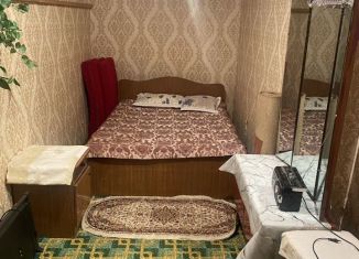 Сдам в аренду однокомнатную квартиру, 35 м2, Махачкала, улица Малыгина, 78