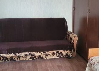 Сдаю в аренду 1-комнатную квартиру, 31 м2, Саратов, улица имени В.И. Чапаева, 11/13