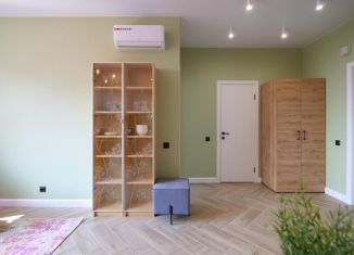 Продажа двухкомнатной квартиры, 42.9 м2, Ростов-на-Дону, Советский район, проспект Маршала Жукова, 18