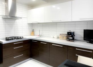 Продается 3-комнатная квартира, 57.4 м2, Краснодар, микрорайон Черемушки, улица Селезнёва, 246