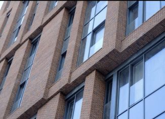 Продаю 2-комнатную квартиру, 47.8 м2, Махачкала, улица Ирчи Казака, 37