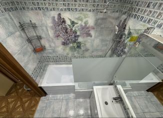 Продам 3-ком. квартиру, 80 м2, Республика Башкортостан, улица Степана Злобина, 2