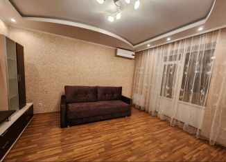 3-комнатная квартира в аренду, 85 м2, Саратов, улица имени Н.Г. Чернышевского, 170/176