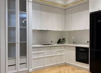 Сдаю 1-комнатную квартиру, 40 м2, Казань, улица Братьев Касимовых, 35