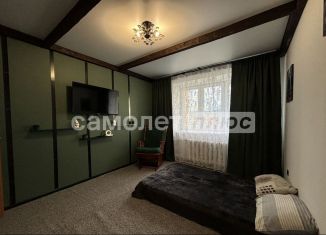 Продается 1-комнатная квартира, 35 м2, Октябрьский, микрорайон 32А, 6