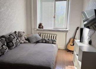 Продам 2-ком. квартиру, 43.3 м2, Саратов, улица имени В.И. Чемодурова, 13