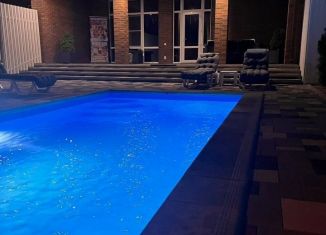 Сдается дом, 220 м2, Старый Оскол, улица Ремзев Лог, 18