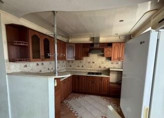 Сдаю в аренду 3-комнатную квартиру, 70 м2, Белореченск, Родниковый переулок, 1