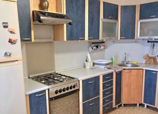 Сдам двухкомнатную квартиру, 55 м2, Ярославль, улица Короленко, 30