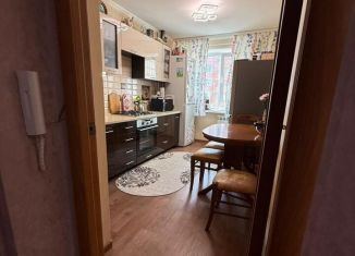 Продается двухкомнатная квартира, 52.7 м2, Павловский Посад, Интернациональная улица, 120