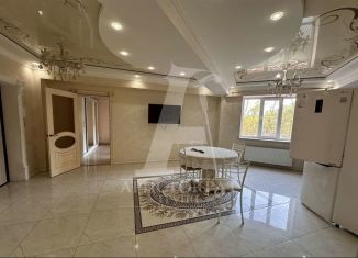 Продаю 2-ком. квартиру, 76.3 м2, Пятигорск, Московская улица, 101