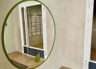 Продаю трехкомнатную квартиру, 73.1 м2, Саратов, улица имени Евгения Долгина, 4