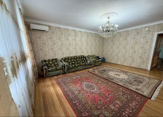 Сдача в аренду 2-ком. квартиры, 65 м2, Махачкала, 3-й тупик Хаджи Булача, 17Г