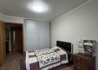 Продается 2-комнатная квартира, 46.9 м2, Абакан, улица Володарского, 1