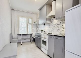 Продам 2-ком. квартиру, 54 м2, Шелехов, 4-й микрорайон, 37