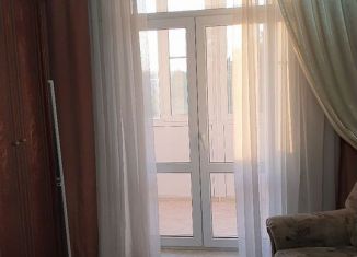 Сдаю в аренду 3-комнатную квартиру, 75 м2, Крым, улица Павленко, 16