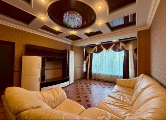 Двухкомнатная квартира на продажу, 60 м2, поселок городского типа Массандра, улица 16 Апреля 1944 года, 4Б