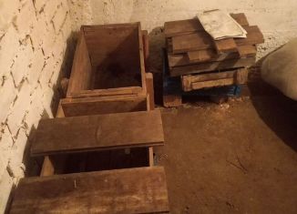 Сдаю в аренду гараж, 10 м2, Самарская область, Офицерская улица, 26