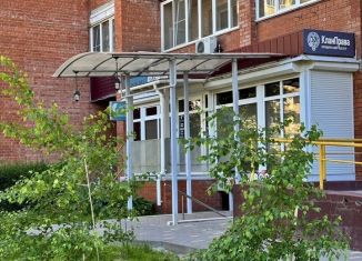 Продаю помещение свободного назначения, 127 м2, Волгоград, бульвар 30-летия Победы, 19