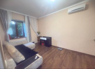 Сдаю в аренду дом, 50 м2, Крым, улица Гагарина