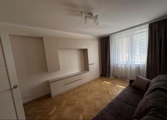 Сдаю однокомнатную квартиру, 42 м2, Москва, Мичуринский проспект, 9