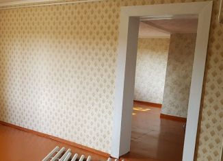 Продам 2-комнатную квартиру, 80 м2, село Новочеремшанск, Заводская улица