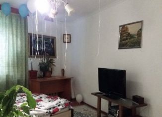 Сдаю в аренду 4-ком. квартиру, 85 м2, Добрянка, улица Победы, 57