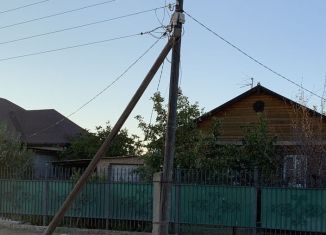 Продажа дома, 100 м2, поселок городского типа Володарский, улица Тюрина