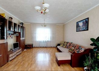 Продам дом, 107 м2, Азнакаево, улица Алмалык