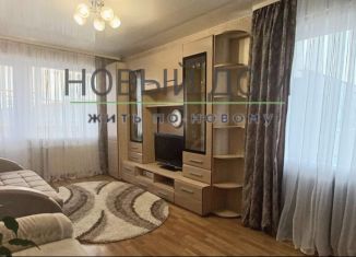 Продается двухкомнатная квартира, 43.2 м2, деревня Григорово, Центральная улица, 3