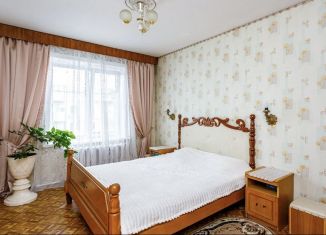 Продается трехкомнатная квартира, 68.6 м2, Хабаровск, квартал ДОС, 57