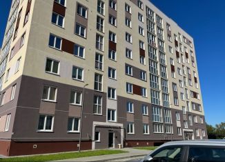 Продаю 3-ком. квартиру, 77 м2, Калининград, ЖК Юго-Восток, улица Поленова, 2к2