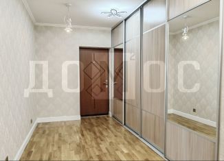 Продам 3-комнатную квартиру, 129.6 м2, Екатеринбург, улица Токарей, 68, улица Токарей